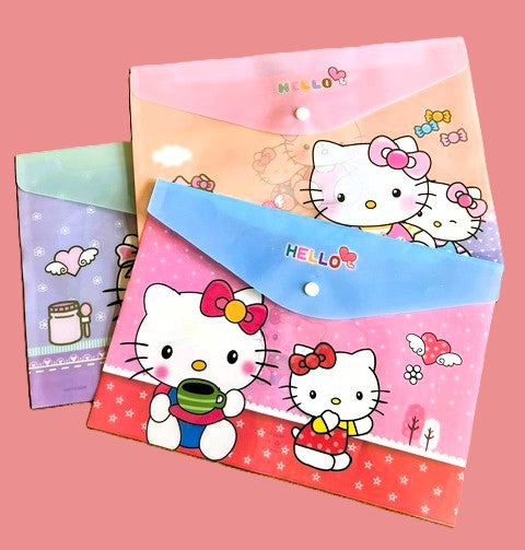 Hello Kitty document folders in pink and blue designs